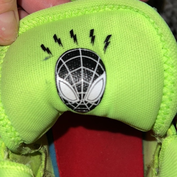Adidas D.O.N. Issue 2 Marvel Spida Sense Basketball Athletic Streetwear Hiphop - Picture 11 of 14